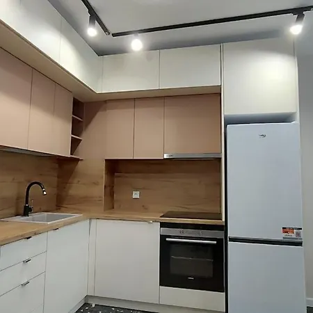 Skyline Apartment